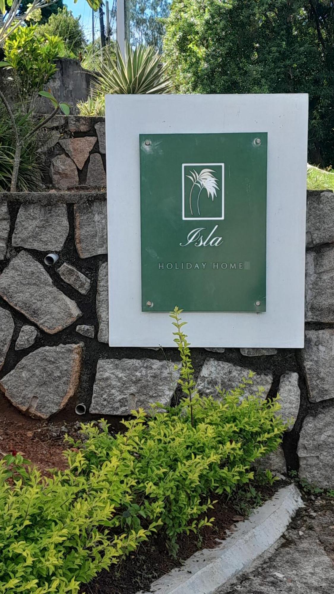 Isla Holiday Home 앙스 로얄 외부 사진